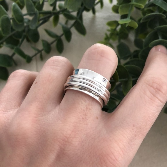 Hammered Spinner Ring, Sterling Silver - Picture 4 of 6